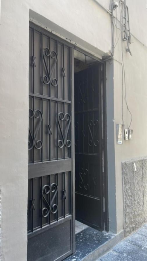 La Porta Accanto Neapel Exterior foto